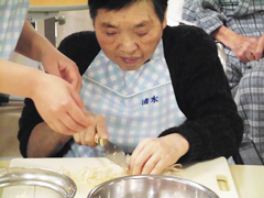 煮込みラーメン作り