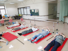 デイおうみの機能訓練について