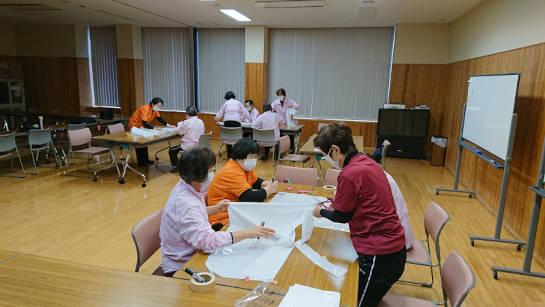 手作りガウン作成ご協力ありがとうございました