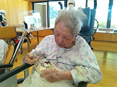 調理レクリエーション（アイス作り） 3/5