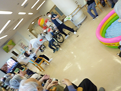 ボールを使ったレクリエーションをしました 4/5