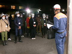 夜間避難訓練の実施 6/6